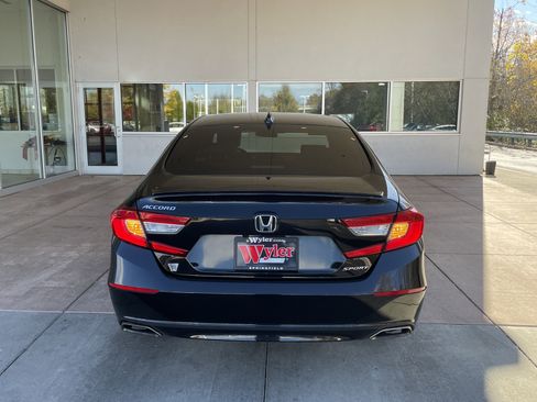 Used 2022 Honda Accord Sport image 21