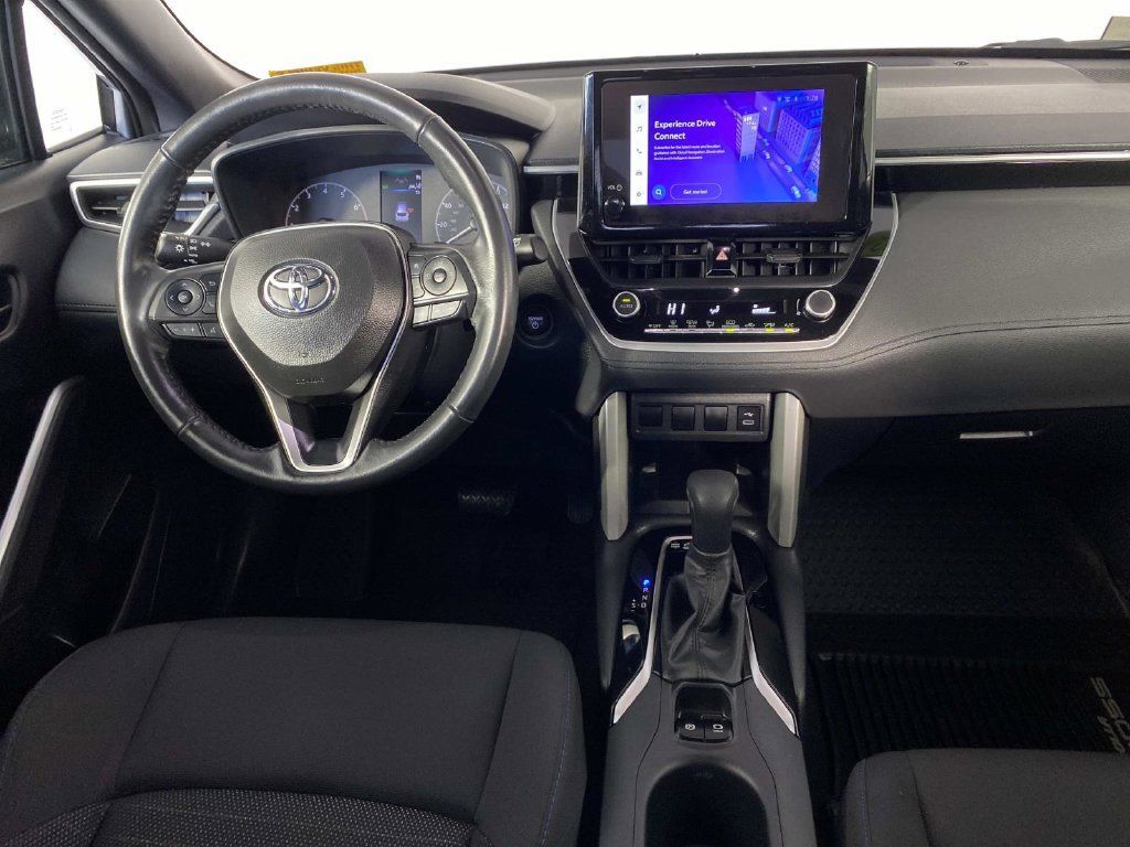 Used 2024 Toyota Corolla Cross AWD Hybrid image 13