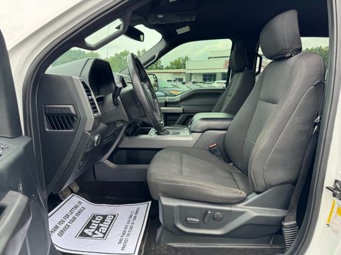 Used 2019 Ford F150 XLT w/ Equipment Group 302A Luxury AWD/4WD image 15