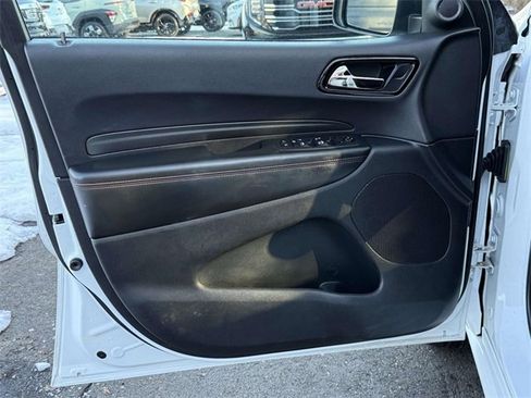 Used 2023 Dodge Durango GT image 8