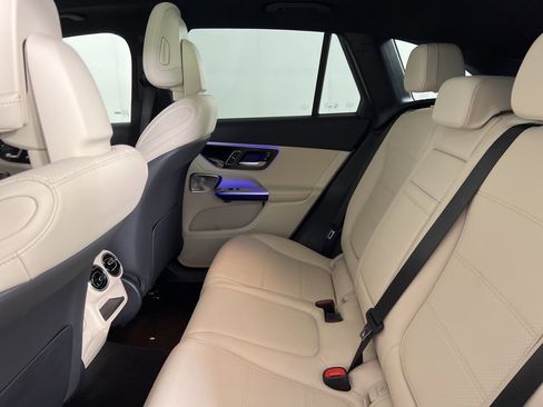 Certified 2025 Mercedes-Benz GLC 350e 4MATIC image 15