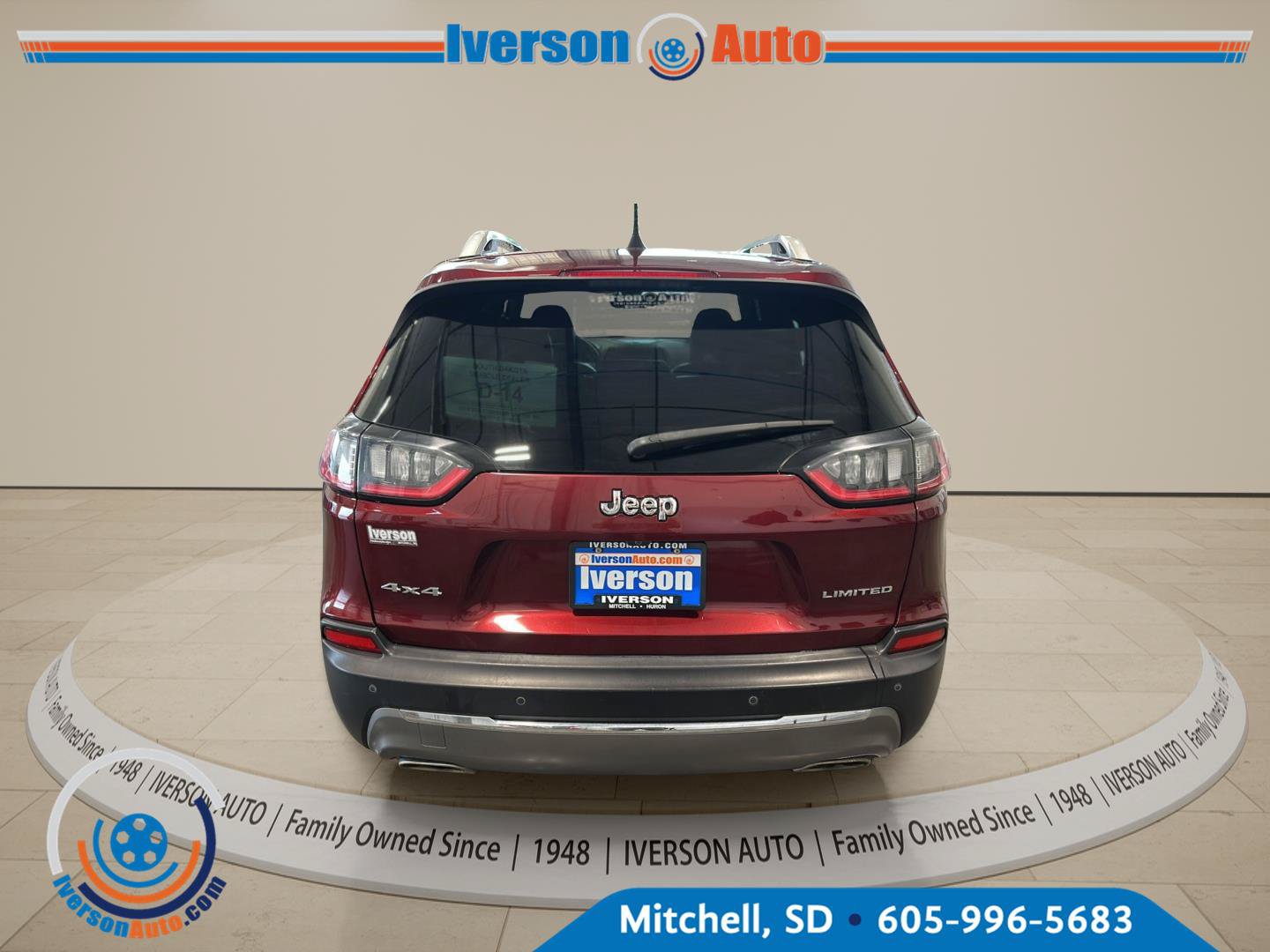 Used 2019 Jeep Cherokee Limited AWD/4WD image 6