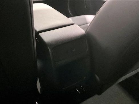 Used 2025 Chevrolet Trax RS image 10