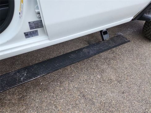 Used 2023 Chevrolet Silverado 2500 LTZ w/ LTZ Convenience Package image 35