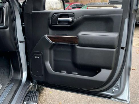 Used 2020 GMC Sierra 1500 SLT image 22