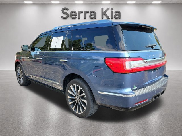 Used 2018 Lincoln Navigator Select w/ Technology Package RWD image 3