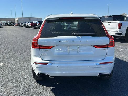 Used 2019 Volvo XC60 T6 Inscription image 4