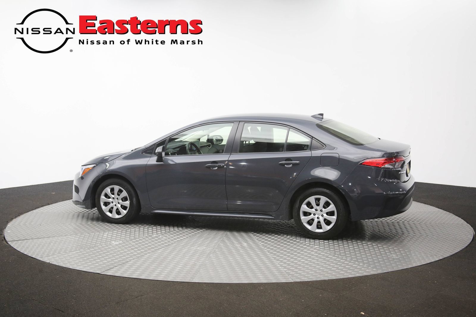Used 2023 Toyota Corolla LE w/ Carpet Mat Package (TMS) FWD image 56