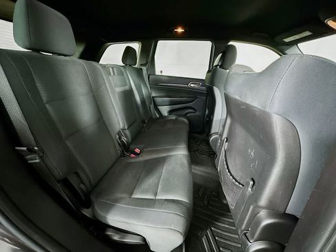 Used 2015 Jeep Grand Cherokee Laredo w/ Quick Order Package 23E AWD/4WD image 30