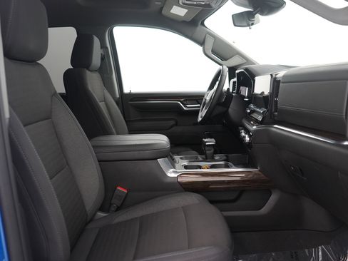 Used 2024 GMC Sierra 1500 Elevation image 11