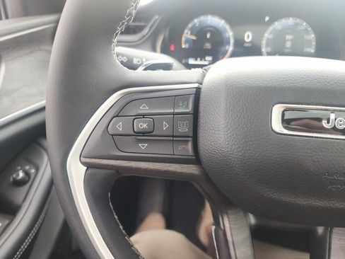 New 2026 Jeep Grand Cherokee Altitude AWD/4WD image 14