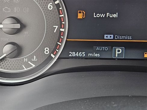 Certified 2024 Nissan Armada SL w/ Captain's Chairs Package image 32