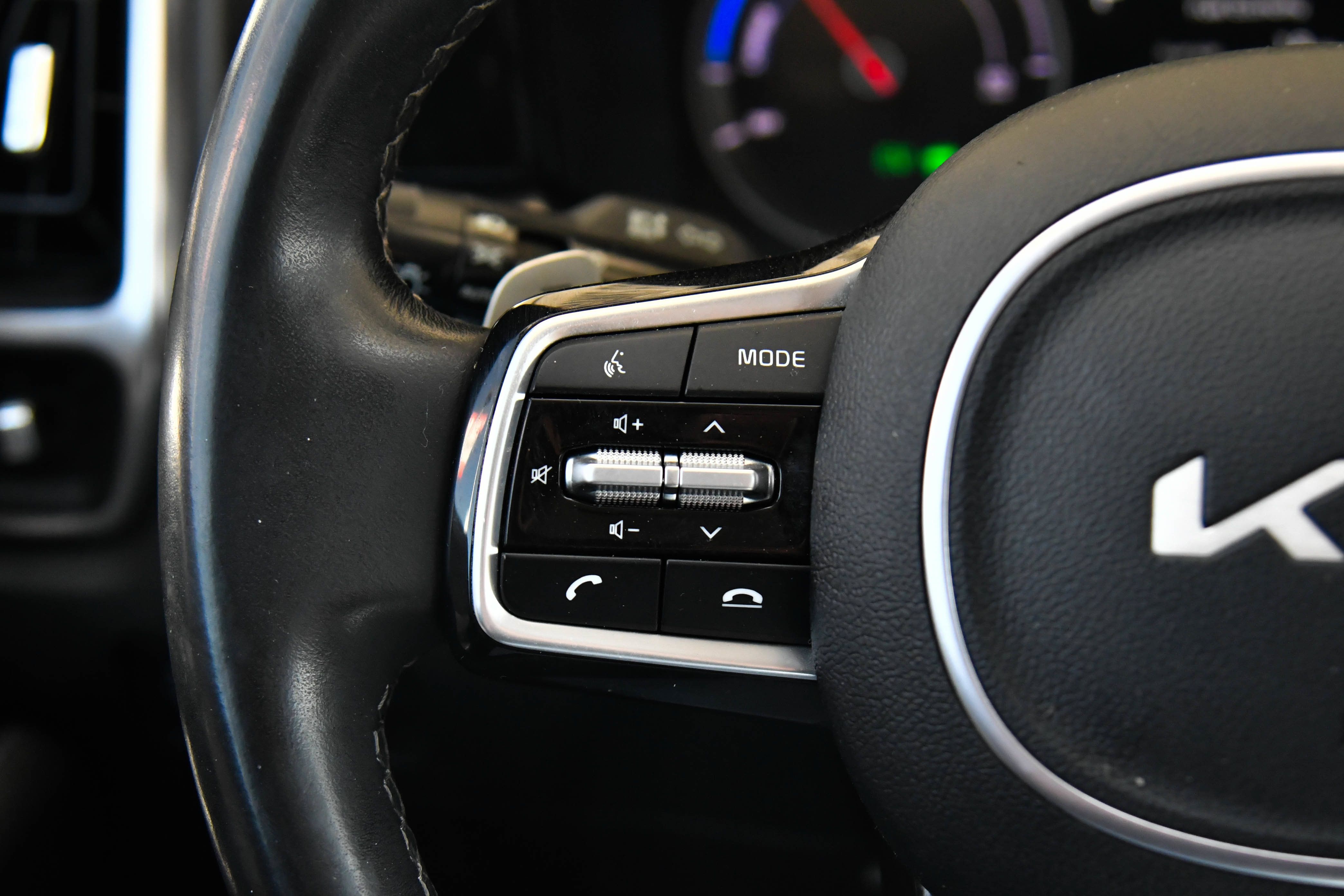Used 2023 Kia Sorento EX FWD image 34