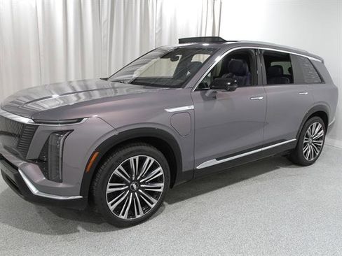 New 2026 Cadillac Vistiq Premium Luxury image 3