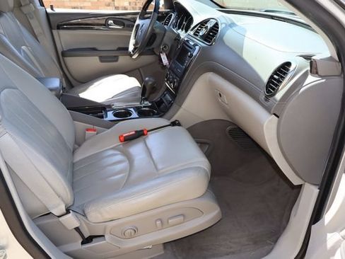 Used 2015 Buick Enclave Leather FWD image 16