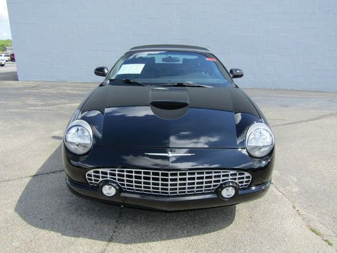 Used 2002 Ford Thunderbird image 19