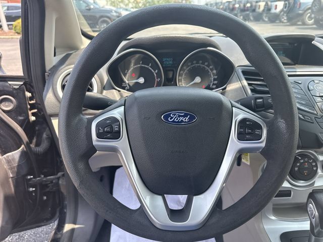 Used 2017 Ford Fiesta SE FWD image 13