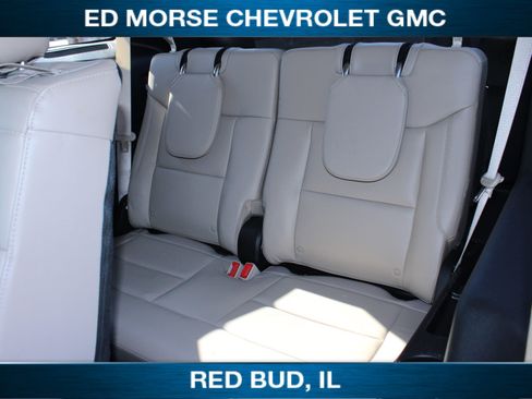 Used 2021 Ford Explorer XLT w/ Equipment Group 202A image 18