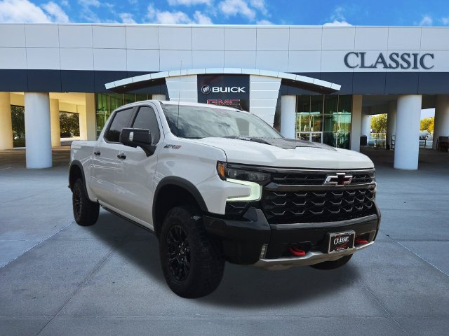 Used 2024 Chevrolet Silverado 1500 ZR2 w/ Technology Package AWD/4WD image 1