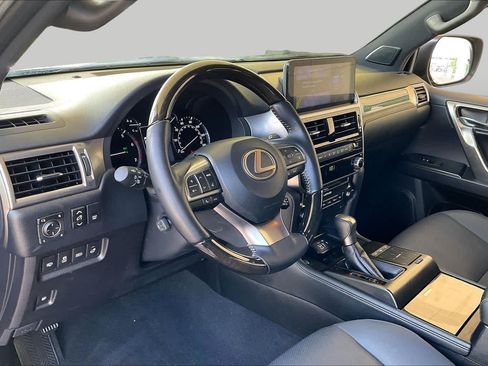 Used 2023 Lexus GX 460 Premium w/ Premium Package AWD/4WD image 14