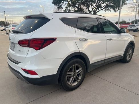 Used 2017 Hyundai Santa Fe Sport image 3
