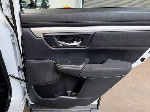 Used 2021 Honda CR-V Special Edition image 13