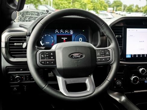 Used 2026 Ford F150 Lariat AWD/4WD image 6