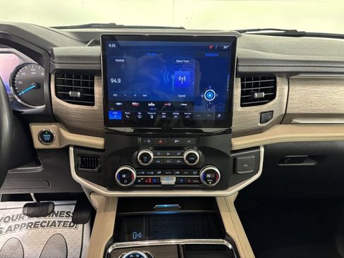 Used 2024 Ford Expedition Max Limited image 28