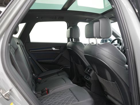 Used 2022 Audi SQ5 Prestige w/ Prestige Package AWD/4WD image 14