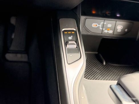 New 2026 Kia Sorento S image 18