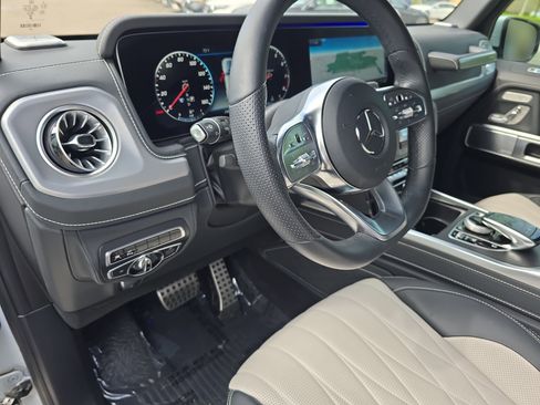 Used 2024 Mercedes-Benz G 550 image 15
