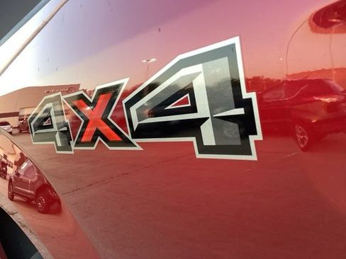 Used 2018 Ford F150 XLT w/ Equipment Group 302A Luxury AWD/4WD image 18