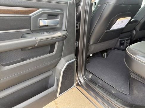 Used 2024 RAM 2500 Laramie w/ Safety Group AWD/4WD image 11