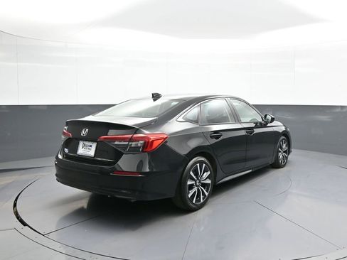 Certified 2023 Honda Civic EX image 6