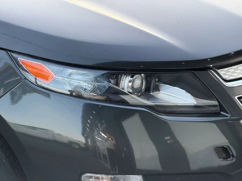 Used 2015 Chevrolet Volt Premium w/ Premium Trim Package FWD image 9