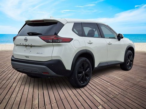 Used 2023 Nissan Rogue SV AWD/4WD image 6