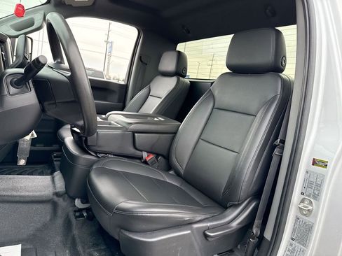 Used 2020 Chevrolet Silverado 2500 W/T w/ WT Convenience Package image 11