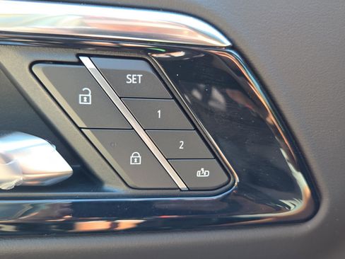 New 2026 Chevrolet Suburban Z71 w/ Z71 Off-Road Package image 34