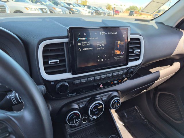 Used 2025 Hyundai Venue Limited FWD image 20