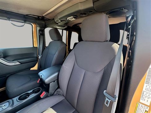 Used 2014 Jeep Wrangler Unlimited Sport w/ Quick Order Package 24S image 11