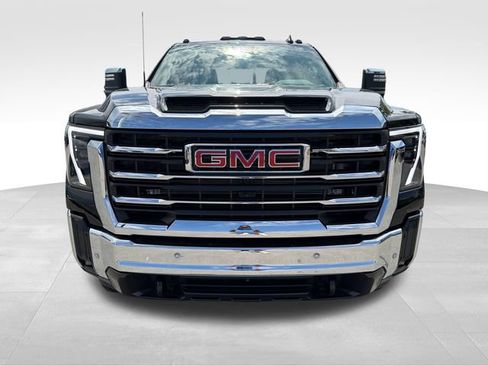 New 2026 GMC Sierra 2500 SLT w/ SLT Premium Package AWD/4WD image 2
