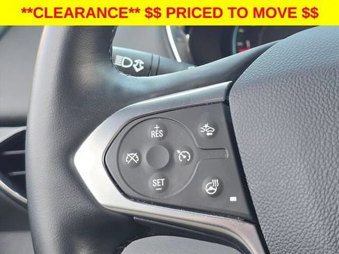 Certified 2023 Chevrolet Traverse LT w/ LT Premium Package AWD/4WD image 30