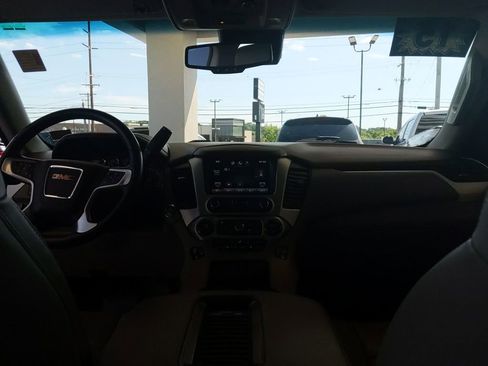 Used 2015 GMC Yukon SLT w/ Open Road Package AWD/4WD image 16
