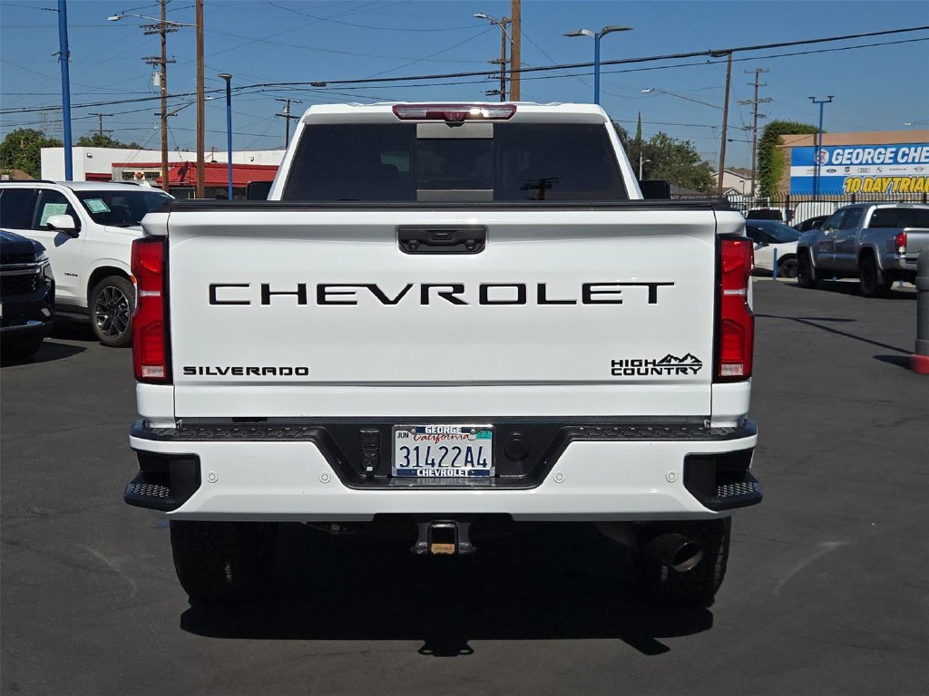 Certified 2024 Chevrolet Silverado 2500 High Country w/ High Country Premium Package AWD/4WD image 32