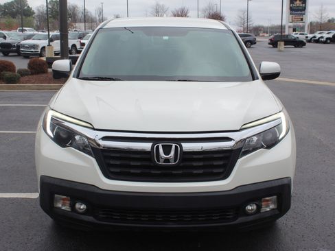 Used 2018 Honda Ridgeline RTL-T image 3