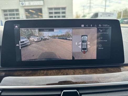 Used 2020 BMW 530i xDrive w/ Convenience Package image 24