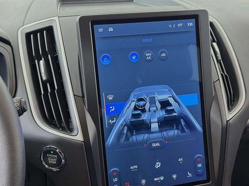 Used 2024 Ford Edge SEL w/ Convenience Package image 32