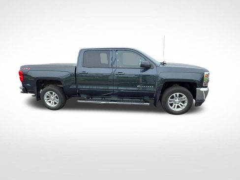 Used 2018 Chevrolet Silverado 1500 LT w/ All Star Edition AWD/4WD image 2
