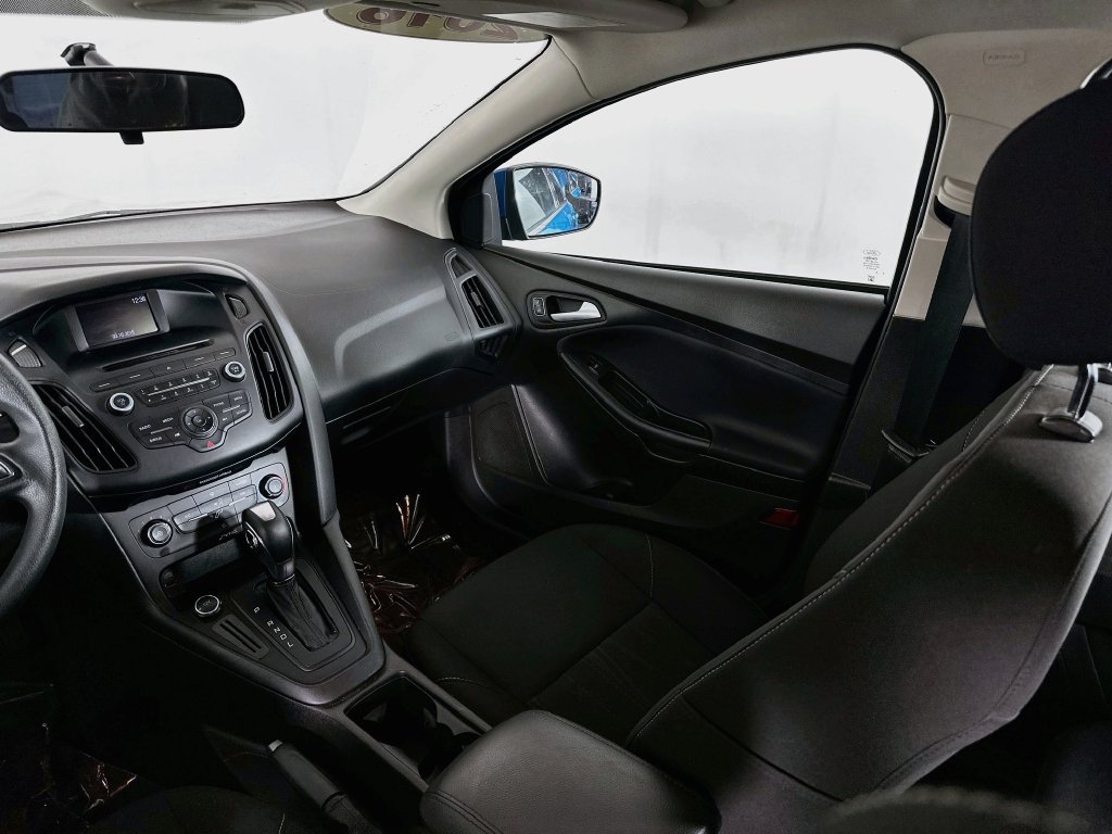 Used 2016 Ford Focus SE FWD image 27