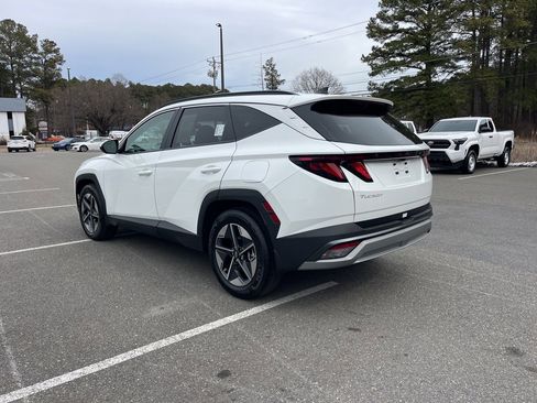 Certified 2025 Hyundai Tucson SEL image 7